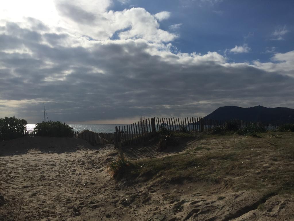 Entre Mer Et Mer لا سين سور مير المظهر الخارجي الصورة